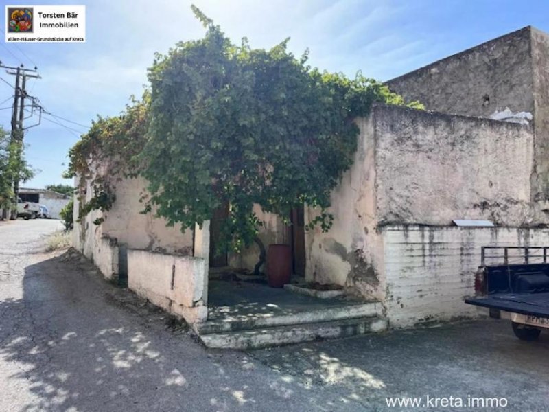 Vori Traumhaftes renovierungsbedürftiges Dorfhaus in Vori, Kreta Haus kaufen